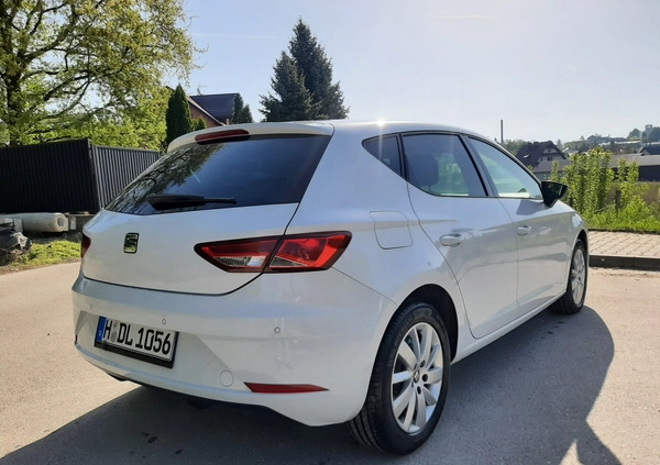 Seat Leon cena 41900 przebieg: 207000, rok produkcji 2017 z Słomniki małe 301